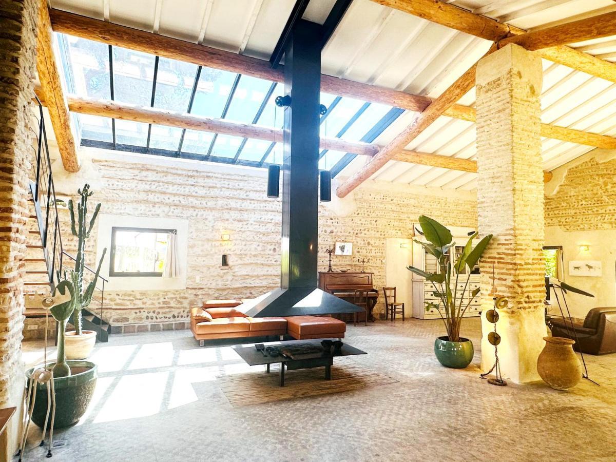 Magnifique Loft - Piscine - Tennis - Babyfoot นีมส์ ภายนอก รูปภาพ